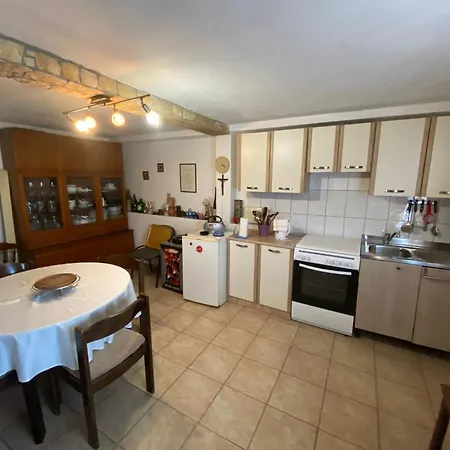 Anka Apartman *