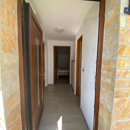 Anka Appartamento Gornji Karin